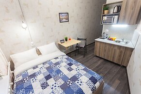 Guests Love on Blokhina