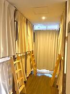 bnb+ Shinbashi - Hostel