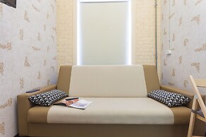 Guests Love on Zagorodny 4