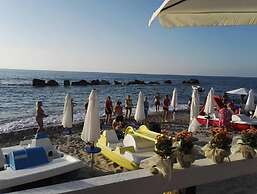B&B Rometta Beach