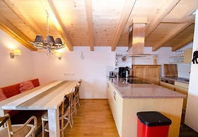 Penthouse All Seasons Lodge
