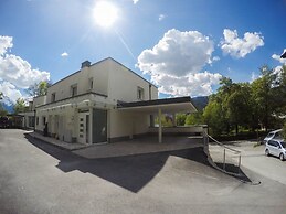 Finest Penthouse Waterside Zell am See