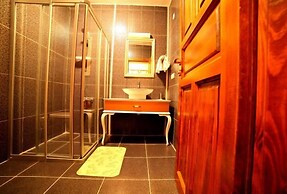 Nemrut Kervansaray Hotel