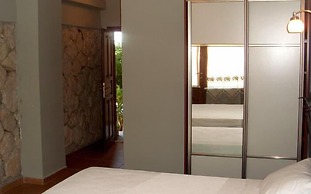 Nemrut Kervansaray Hotel