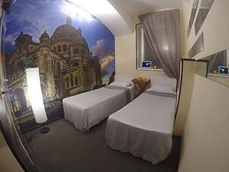 Zhukovskogo 14 Mini Hotel