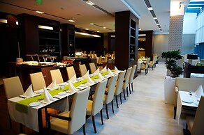 Abacus Business & Wellness Hotel