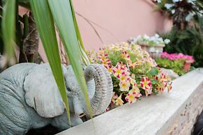 Villa Erasi Guest House