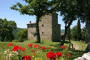 Wonderful private villa for 16 people with WIFI, private pool, TV and 