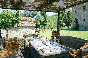 Wonderful private villa for 16 people with WIFI, private pool, TV and 