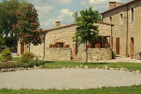 Wonderful private villa for 4 people with WIFI, pool, A/C, TV, terrace