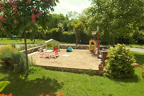 Wonderful private villa for 4 people with WIFI, pool, A/C, TV, terrace