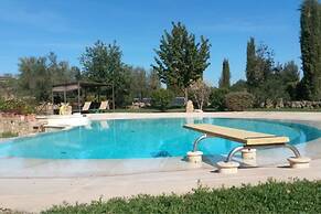 Wonderful private villa for 4 people with WIFI, pool, A/C, TV, terrace