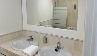 MI CAPRICHO C16 Luxury apartment on the beachfront