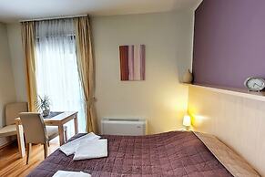 Royal Mediterran Hotel