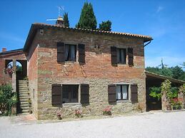 Stunning private villa for 6 guests with private pool, TV, pets allowe