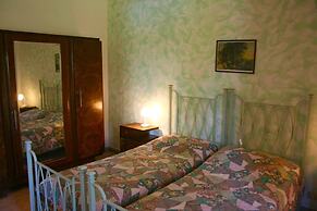 Wonderful private villa with A/C, WIFI, private pool, TV, veranda, par