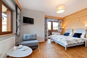 Sun & Snow Resorts Lipki Park