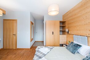 Sun & Snow Resorts Lipki Park