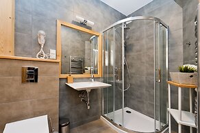 Sun & Snow Resorts Lipki Park