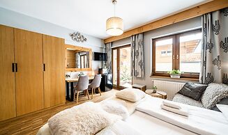 Sun & Snow Resorts Lipki Park