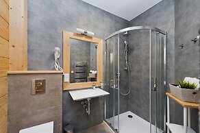 Sun & Snow Resorts Lipki Park