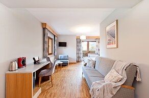 Sun & Snow Resorts Lipki Park