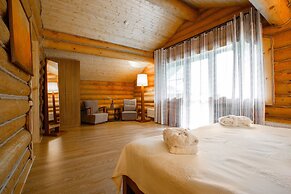 Eco Hotel Romanov Les