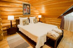 Eco Hotel Romanov Les