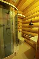 Eco Hotel Romanov Les