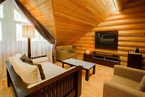 Eco Hotel Romanov Les