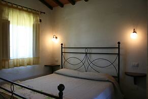 Stunning private villa with private pool, WIFI, TV, pets allowed and p