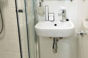 The Aristocrat Boutique Hotel