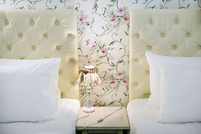 The Aristocrat Boutique Hotel