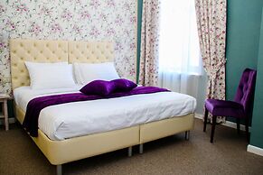 The Aristocrat Boutique Hotel