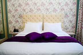 The Aristocrat Boutique Hotel