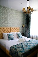 The Aristocrat Boutique Hotel