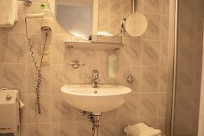 Hotel & Restaurant Am Alten Rhin