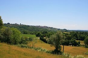 Stunning private villa for 8 guests with private pool, WIFI, TV, terra