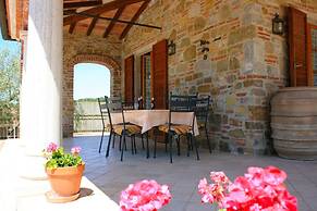 Stunning private villa for 8 guests with private pool, WIFI, TV, terra