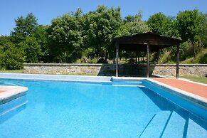 Stunning private villa for 8 guests with private pool, WIFI, TV, terra