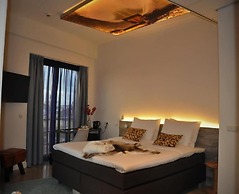 Hotel Rauw aan de Kade