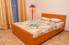 Guest House on Bessarabska Square