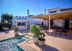 Boutique Hideaway Cortijo El Sarmiento