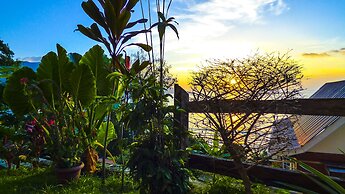 Mouggae Blues Villas