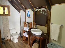 Mouggae Blues Villas