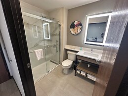 Midtown Suites-Greenville