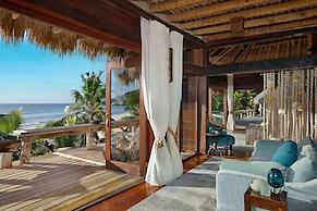North Island, a Luxury Collection Resort, Seychelles