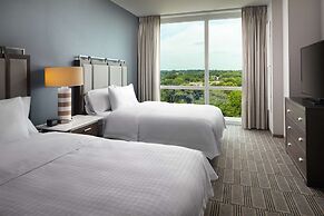 Homewood Suites by Hilton Teaneck Glenpointe