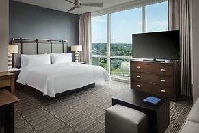 Homewood Suites by Hilton Teaneck Glenpointe
