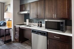 Homewood Suites by Hilton Teaneck Glenpointe